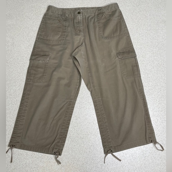 Style & Co. Pants - Style & Co Tie-Hem Cargo Capri Pants Size 8